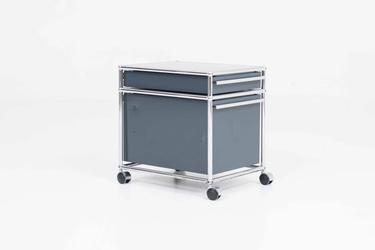 USM Rollcontainer in Anthrazitgrau