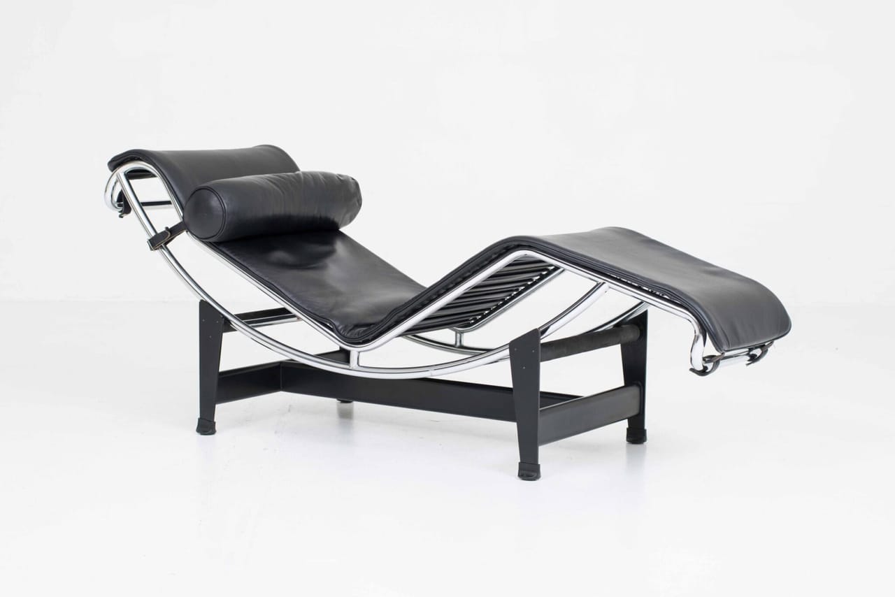 Cassina LC4 Chaise Longue von Le Corbusier in schwarzem Leder
