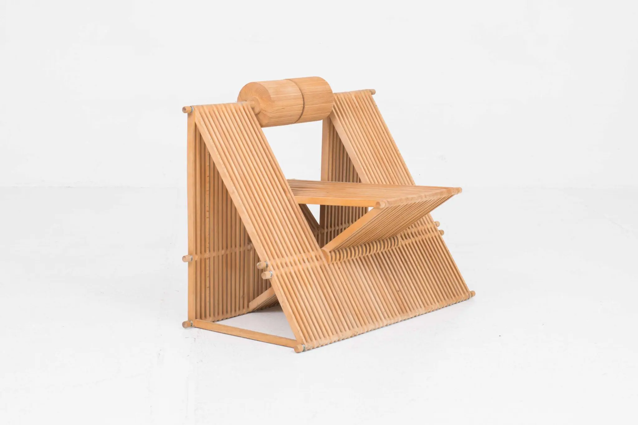 Mario Botta Quarta Chair aus Holz für das Zürcher Opernhaus