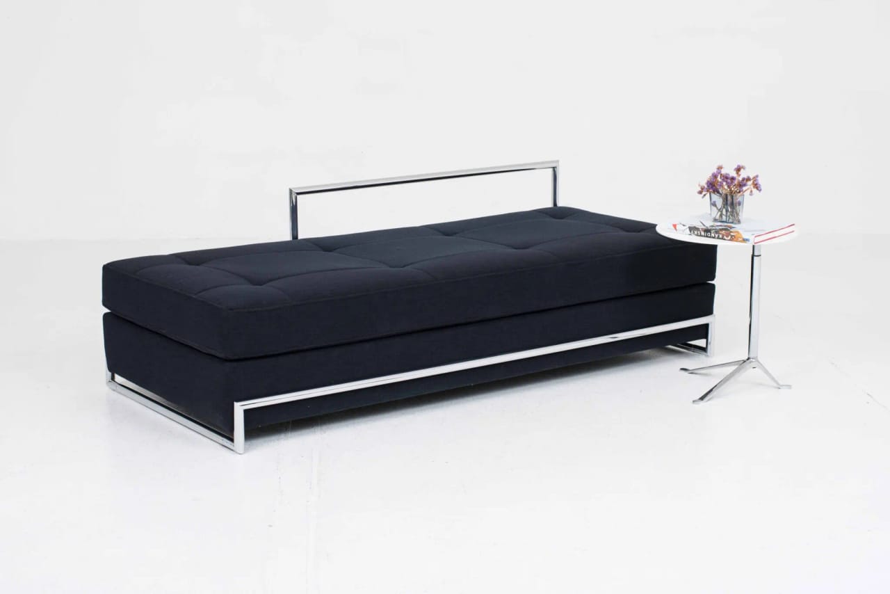 ClassiCon Daybed von Eileen Gray in schwarzblauem Stoff