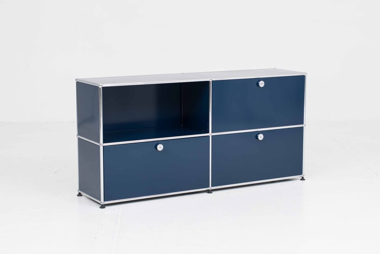 USM Sideboard in Stahlblau