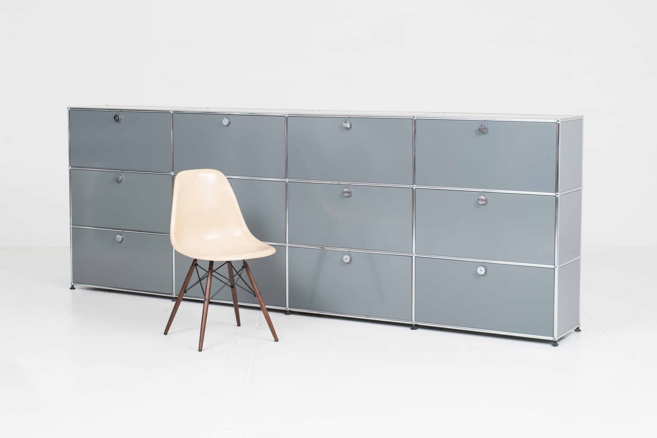 USM Sideboard in Mittelgrau