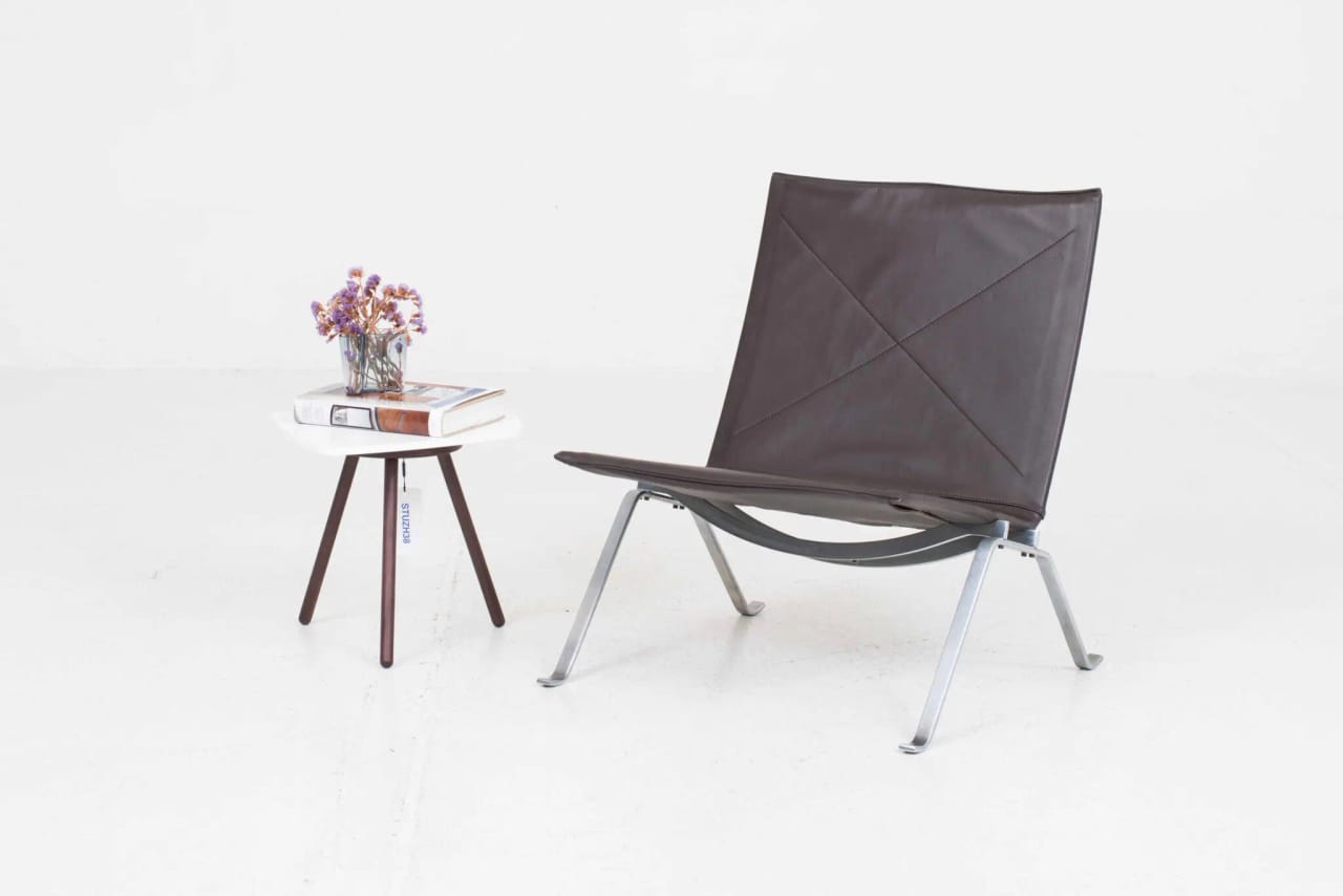 Fritz Hansen PK22 Sessel von Poul Kjaerholm in Dunkelbraun