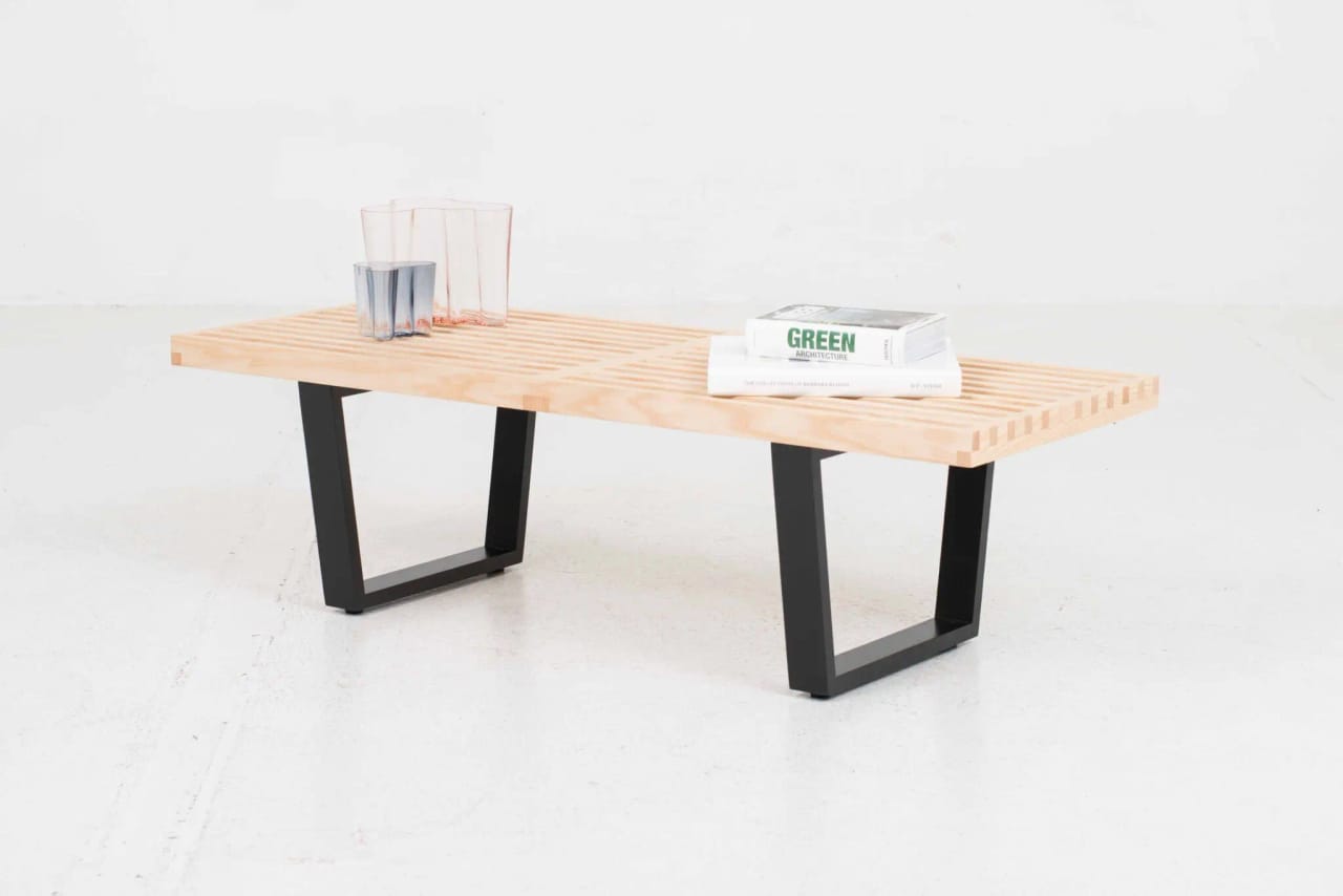 Vitra Nelson Bench von George Nelson in Esche Natur